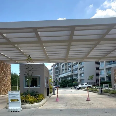 Baia Kristal Cartagena